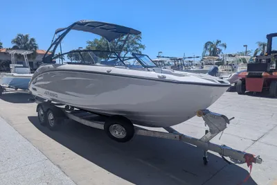 Yamaha Boats AR250