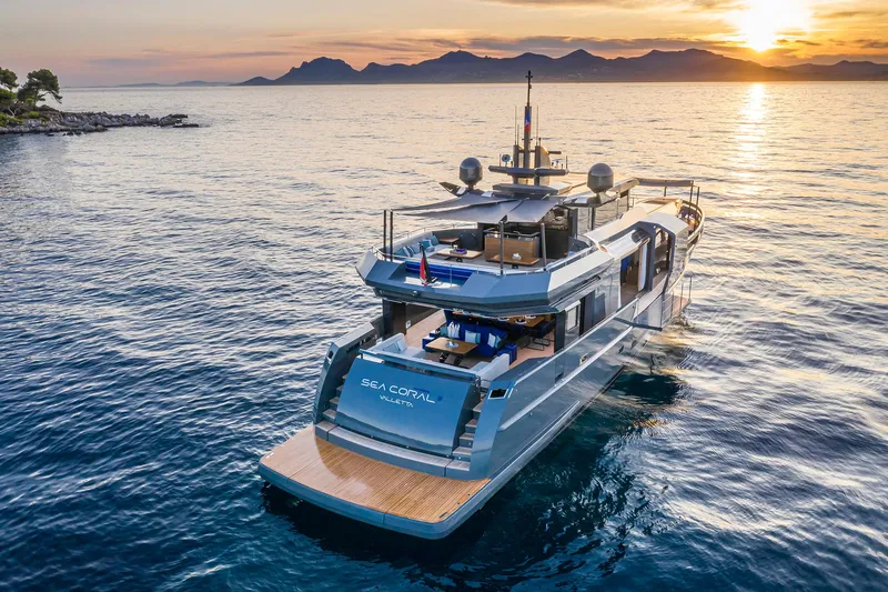  Yacht Photos Pics ARCADIA YACHTS - 105