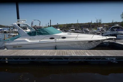 Sea Ray 330 Sundancer