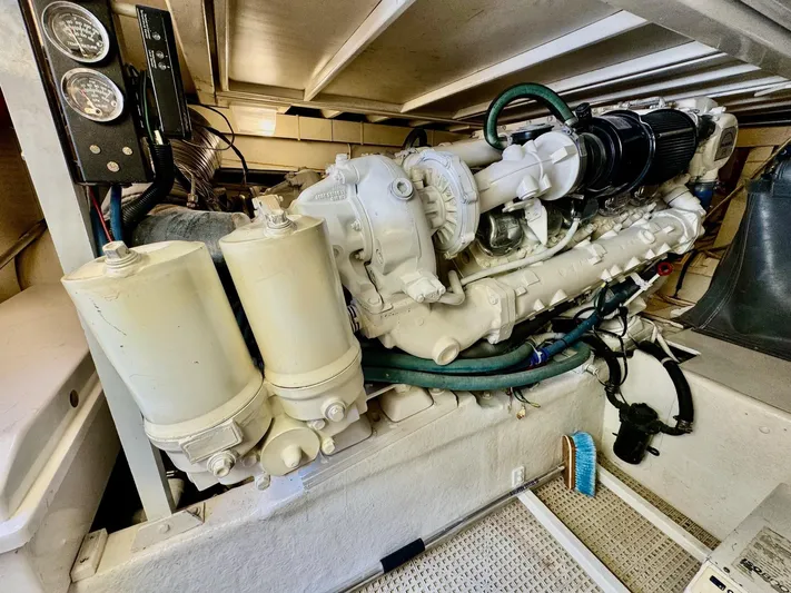 Floridita Yacht Photos Pics 1997 Post 50 Convertible- FLORIDITA- Engine Room