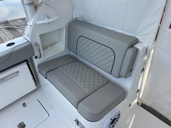 Reel Big Gurl Yacht Photos Pics 