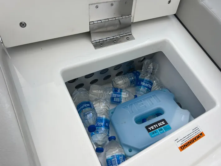 Reel Big Gurl Yacht Photos Pics 