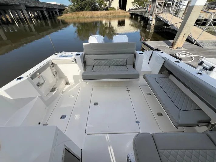 Reel Big Gurl Yacht Photos Pics 