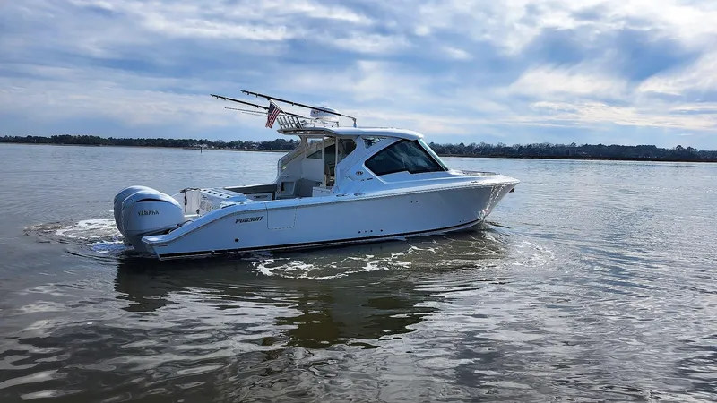 Reel Big Gurl Yacht Photos Pics 