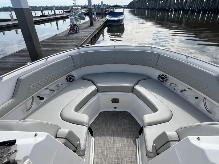 Reel Big Gurl Yacht Photos Pics 