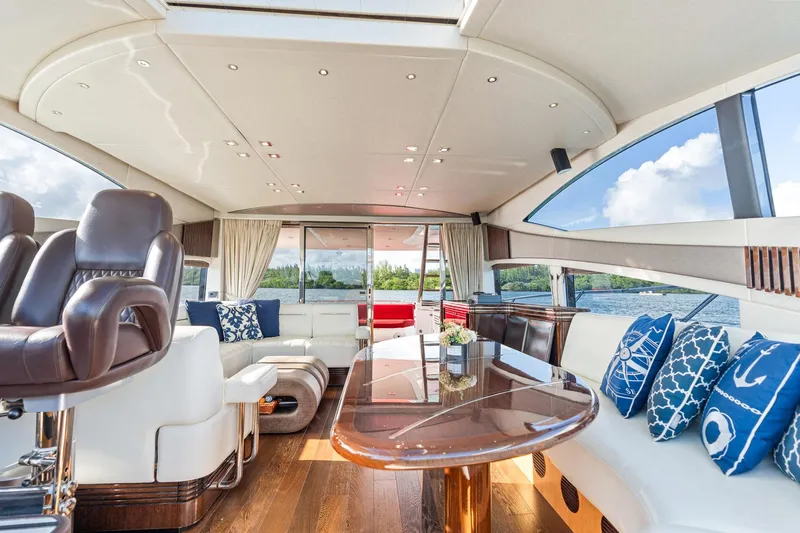 Gem Yacht Photos Pics 