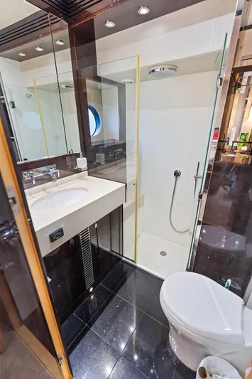 Gem Yacht Photos Pics 