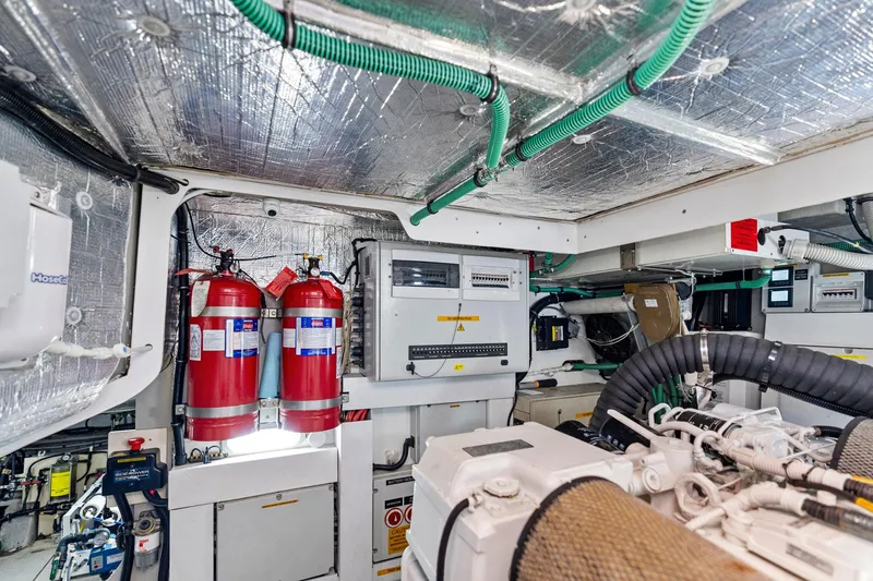 Gem Yacht Photos Pics 