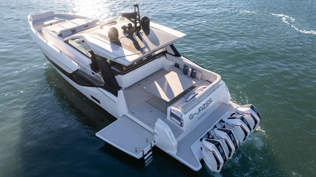 2022 Azimut 47 
