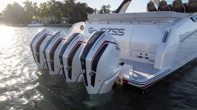 G-jazss Yacht Photos Pics 2022 Azimut Verve 47 with four powerful outboard engines on water.