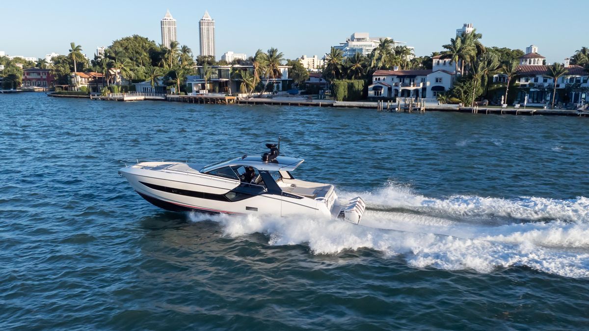 2022 Azimut 47 