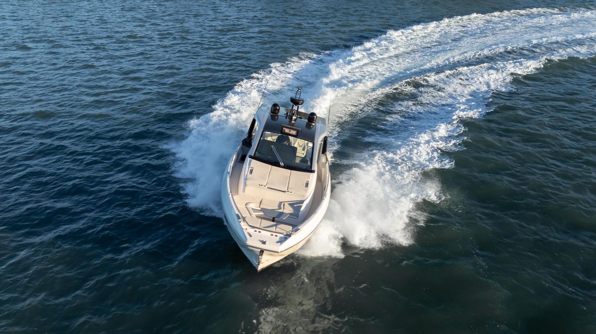 2022 Azimut 47 