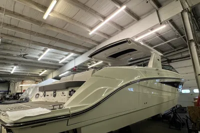 Sea Ray SLX 400