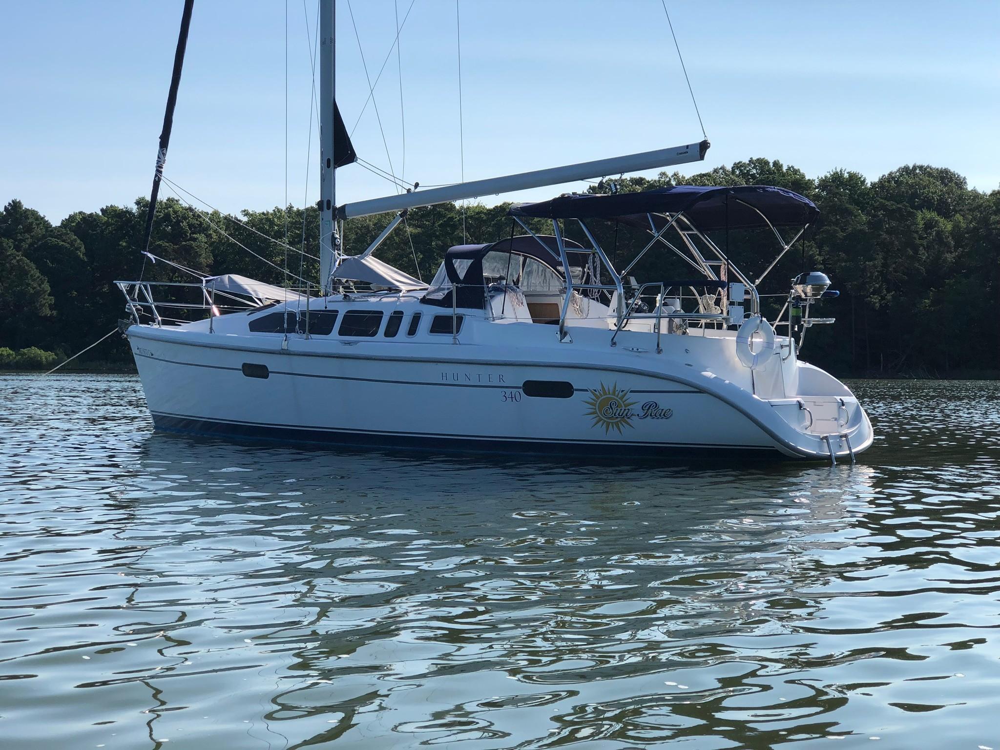 2000 Hunter 340