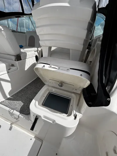 No Regrets Yacht Photos Pics 