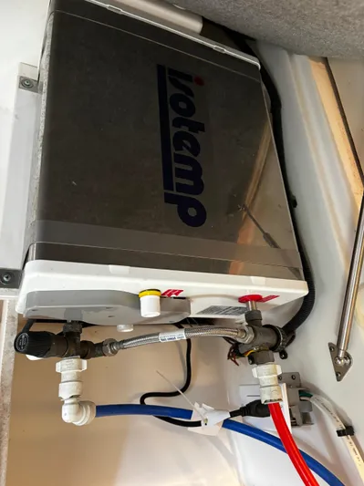 No Regrets Yacht Photos Pics 