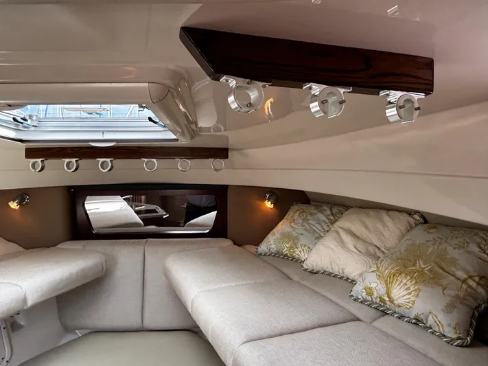 No Regrets Yacht Photos Pics 