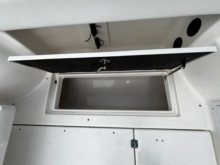 No Regrets Yacht Photos Pics 