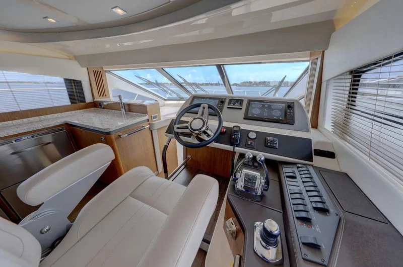 Prodigi Yacht Photos Pics 