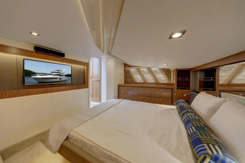 Prodigi Yacht Photos Pics 