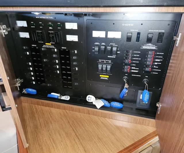 Prodigi Yacht Photos Pics 