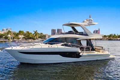 Galeon 500 Fly
