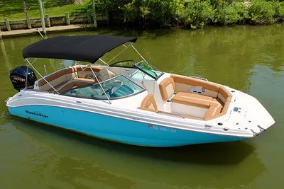 2019 NauticStar 243 DC