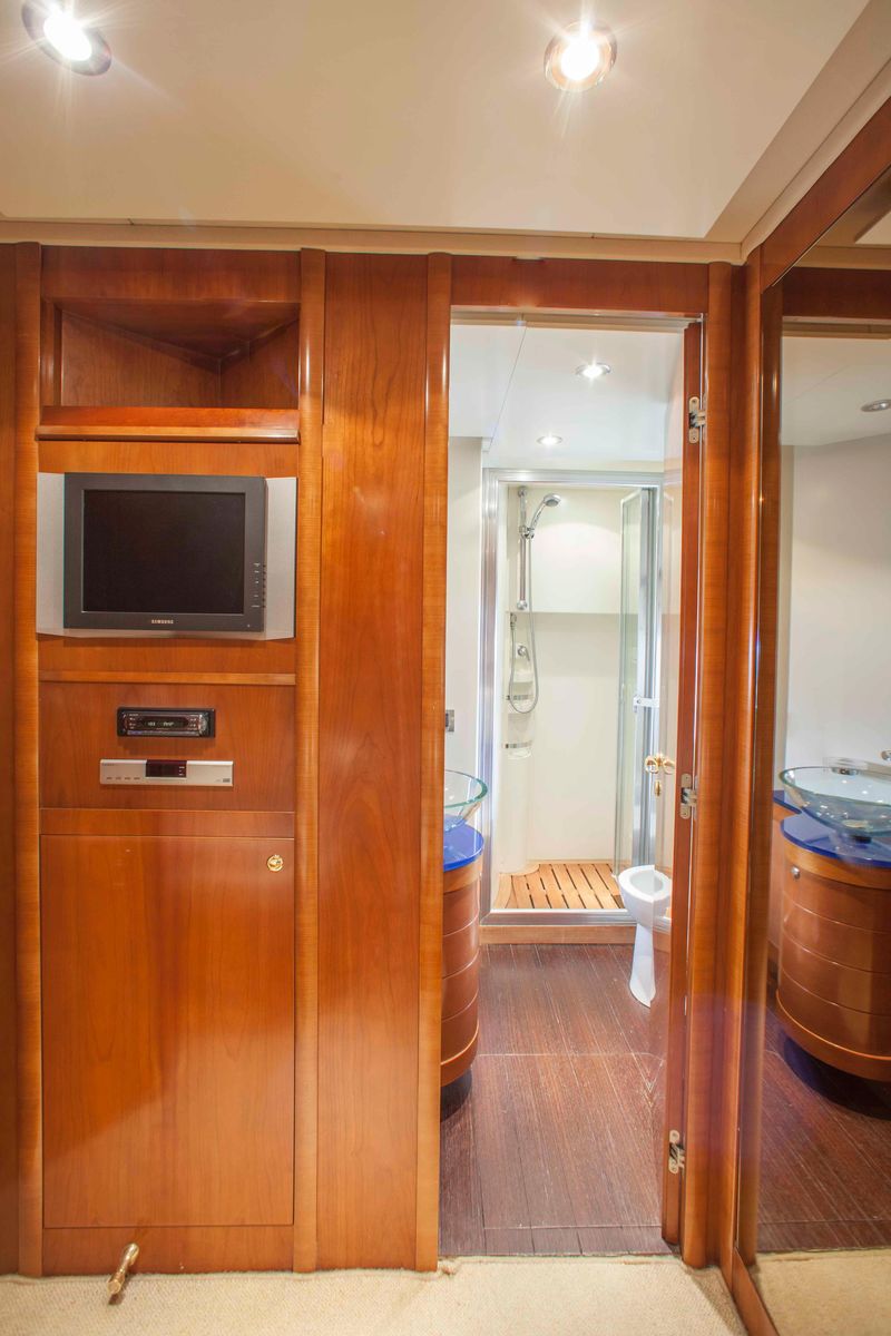2004 Alfamarine 78 