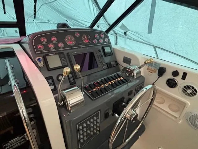 Blue Velvet Yacht Photos Pics 