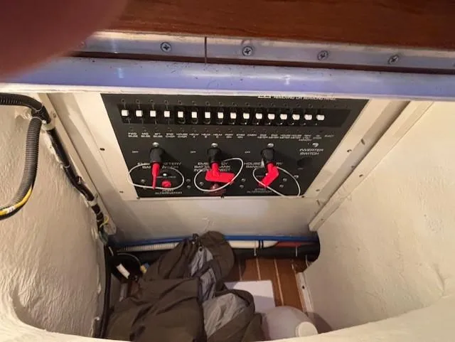 Blue Velvet Yacht Photos Pics 