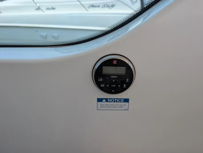 Finale Yacht Photos Pics Control panel on 2015 Tiara Yachts 3100 Open, featuring digital display and notice label.