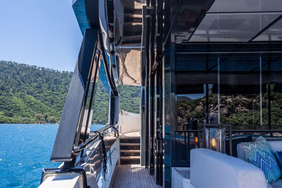 2023 Arcadia Yachts 78 