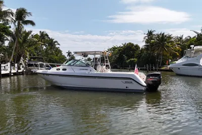 Boston Whaler 28 Conquest