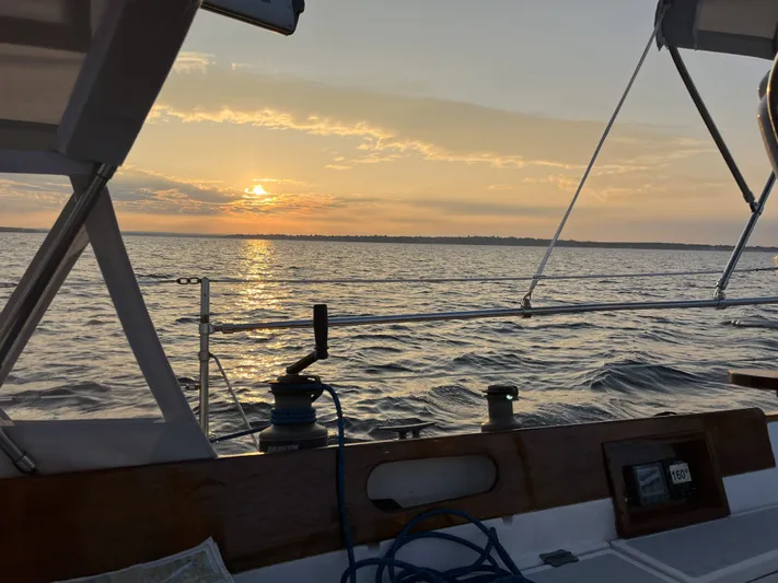 Heron Yacht Photos Pics 