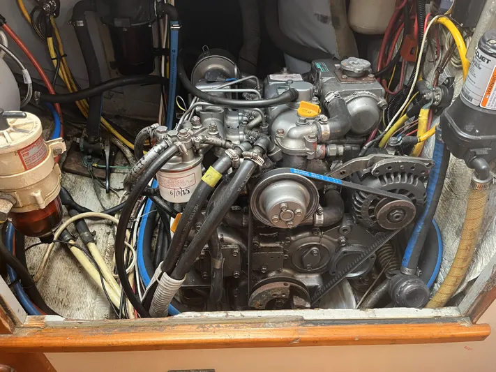 Heron Yacht Photos Pics 