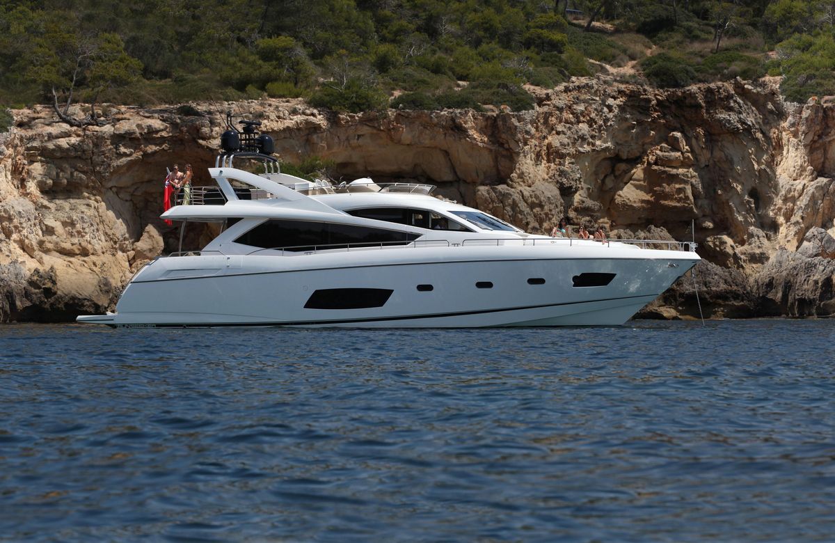 2013 Sunseeker 74 