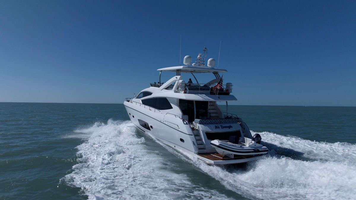 2013 Sunseeker 74 