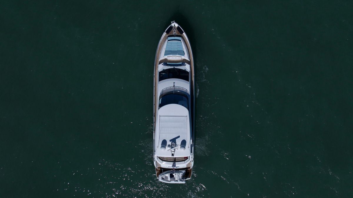 2013 Sunseeker 74 