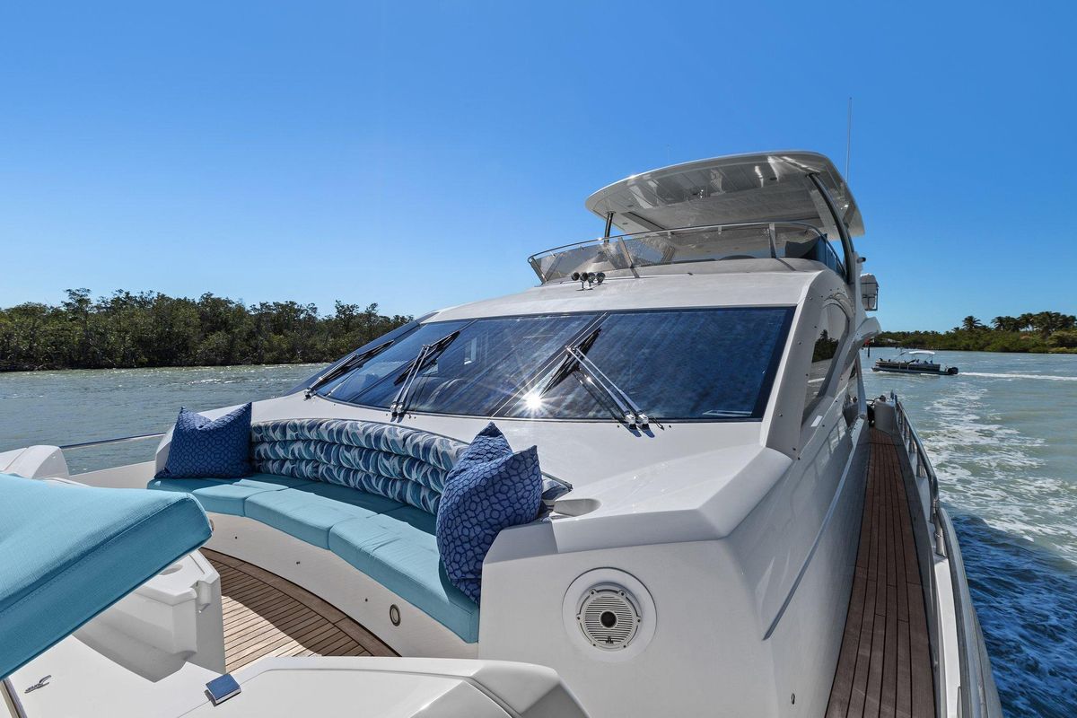 2013 Sunseeker 74 