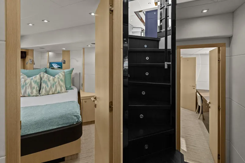 Its Enough Yacht Photos Pics 