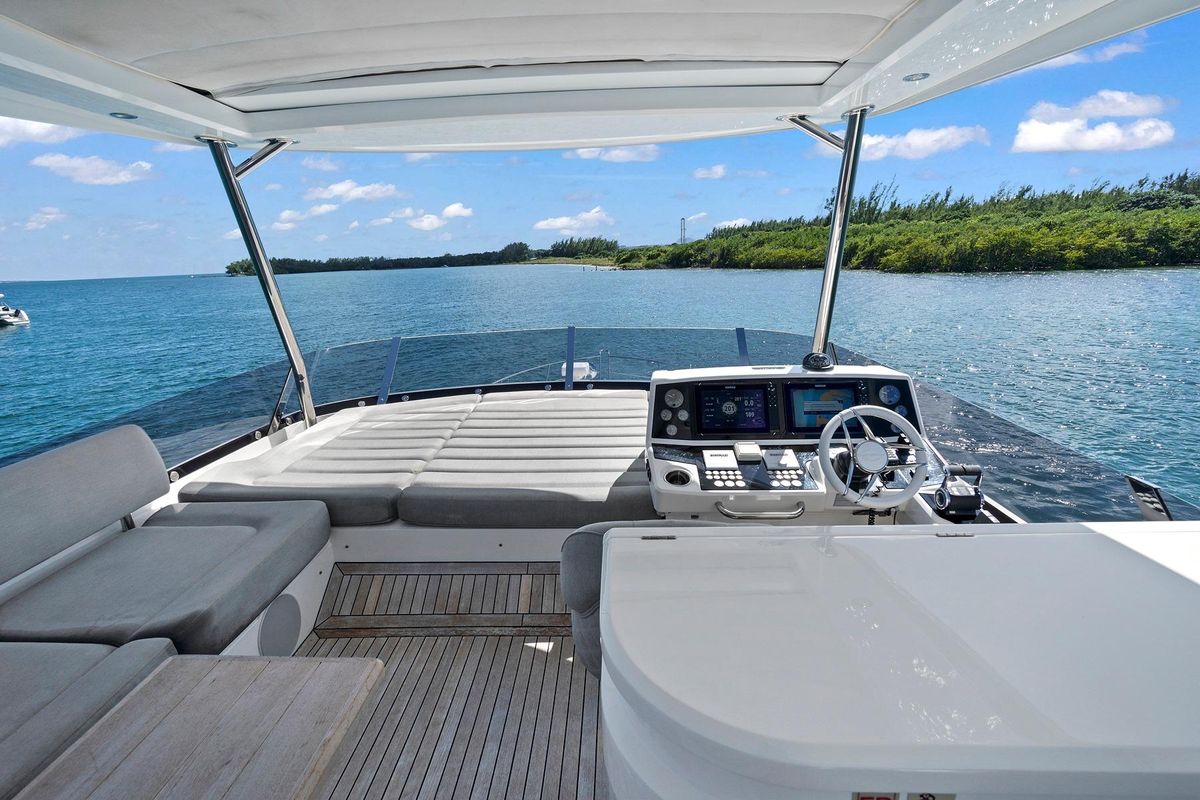 2019 Sunseeker 66 