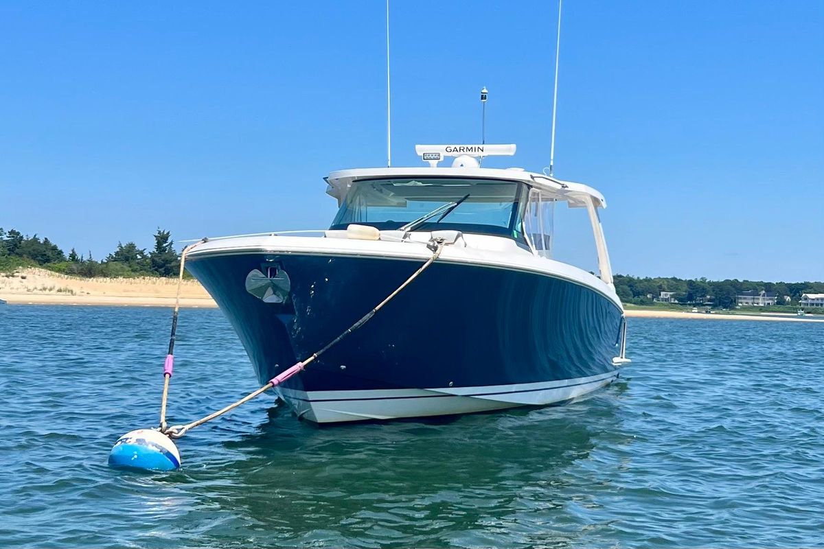 2020 Tiara Yachts 43 