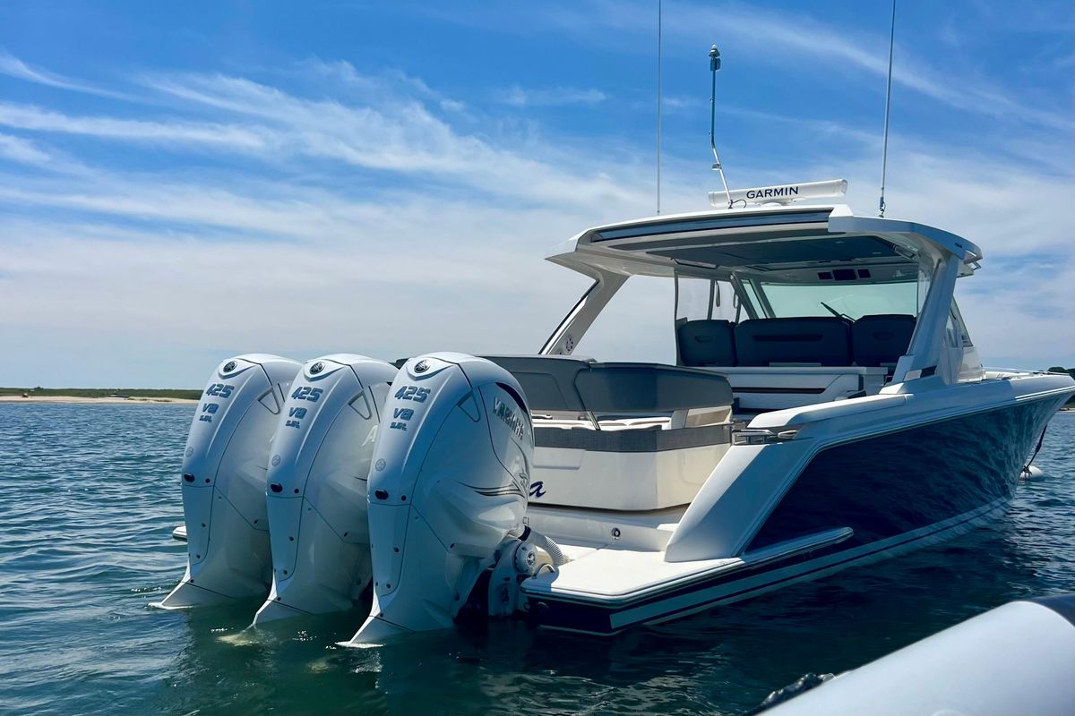 2020 Tiara Yachts 43 
