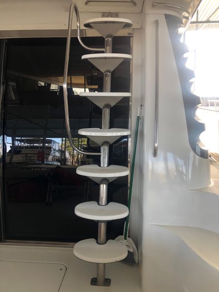 2001 Carver 570 Voyager Pilothouse