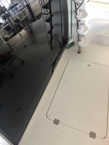 2001 Carver 570 Voyager Pilothouse