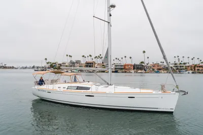 Beneteau Oceanis 49
