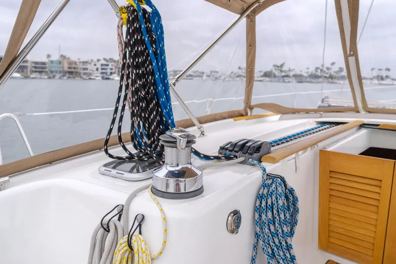 Skyfall Yacht Photos Pics 