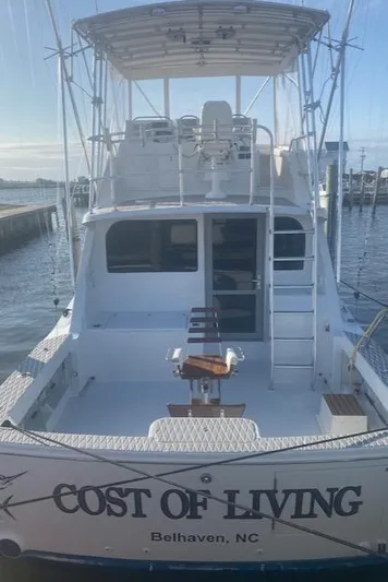 Cost Of Living Yacht Photos Pics 