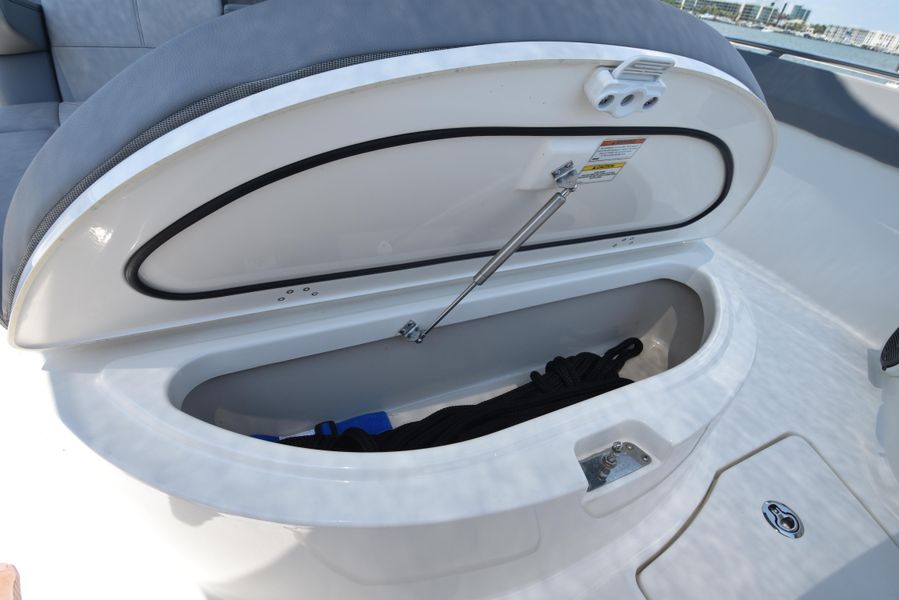 2021 Boston Whaler 420 Outrage