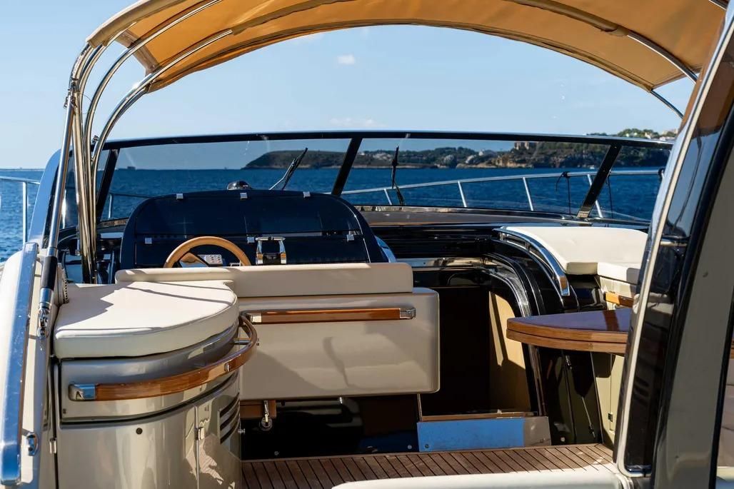 2010 Riva 52 